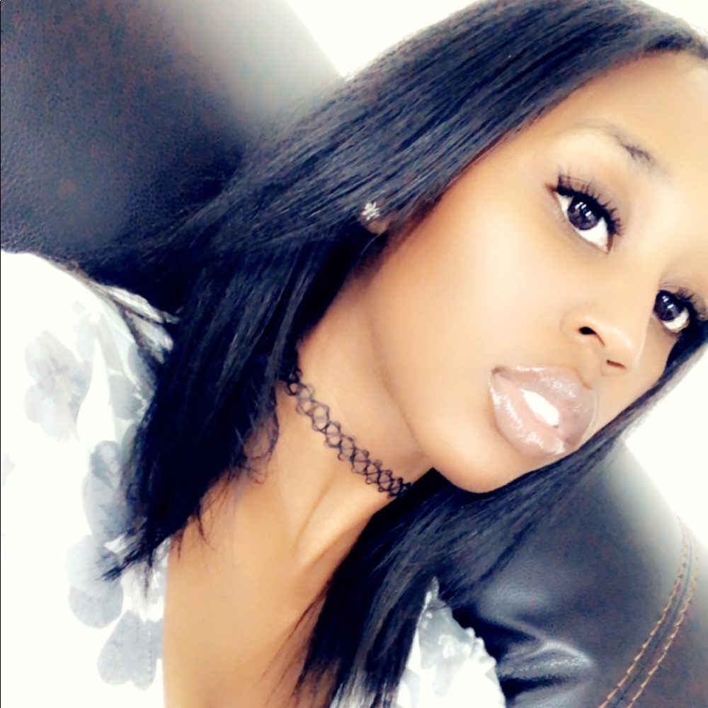 Meet your Posher, Brittany